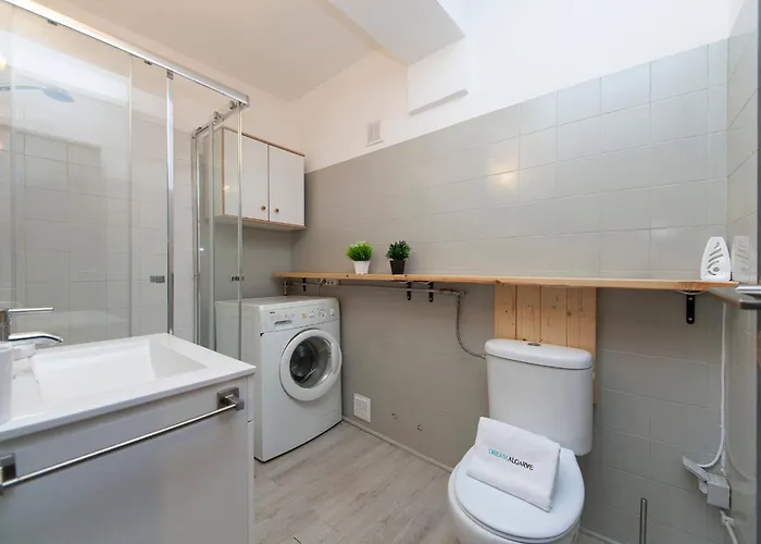 B12 - Sun Apartament *