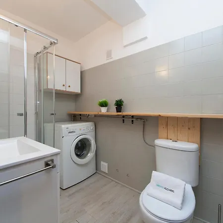 B12 - Sun Апартаменты *