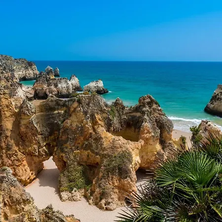 B12 - Sun Апартаменты Лагуш