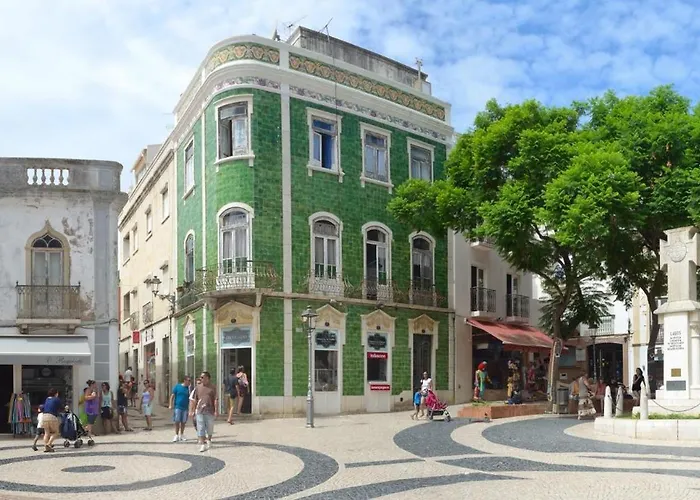 B12 - Sun Апартаменты *